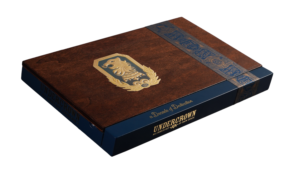 UC10 flying pig -closed box-1.webp