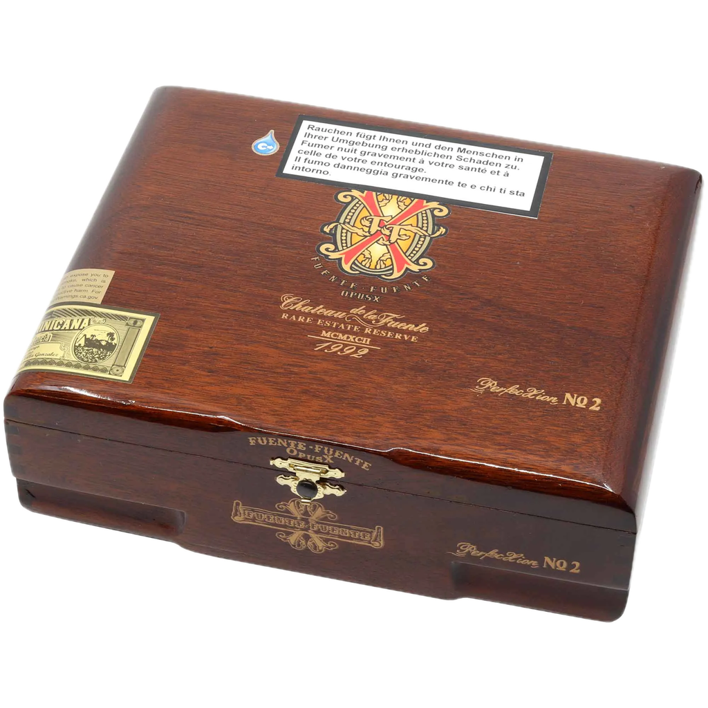 a-fuente-opus-x-perfexion-no2-29s Background Removed.webp