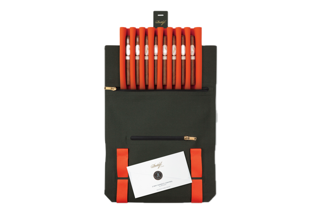Davidoff-Travel-Humidor-Explorer-1 Background Removed.webp