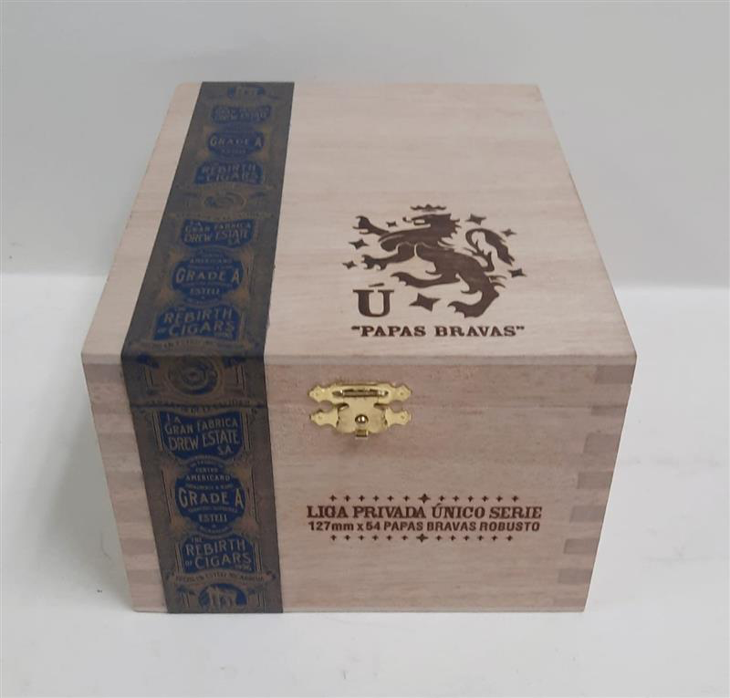 LIGA PRIVADA UNICO SERIE PAPAS BRAVAS ROBUSTO 20 CIGARS 