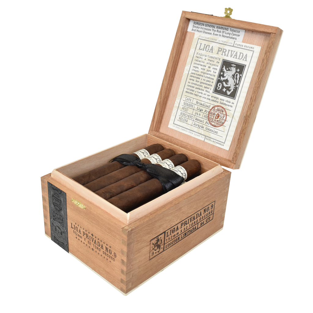 LIGA PRIVADA NO. 9 TORO 24 CIGARS