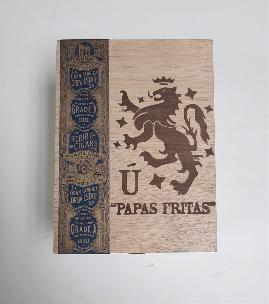 LIGA PRIVADA UNICO SERIE PAPAS FRITAS  25 CIGARS