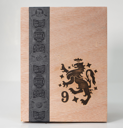 [LP009] LIGA PRIVADA NO. 9 CORONA DOBLE 24 CIGARS